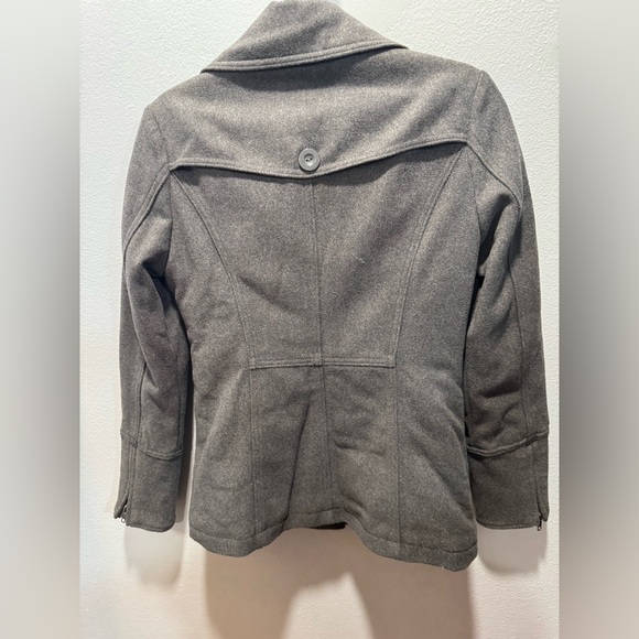 Kirra jacket - Picture 2 of 9